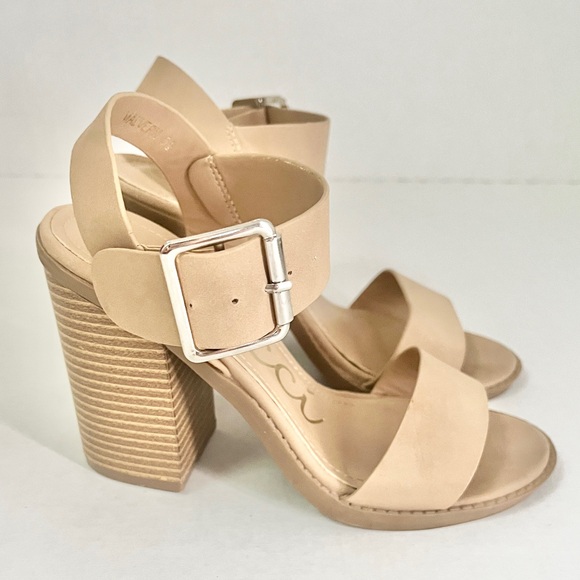 Vici Nude Platform Sandals size 6.5 - Picture 1 of 6